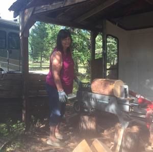 Meet your Posher, Suzanne